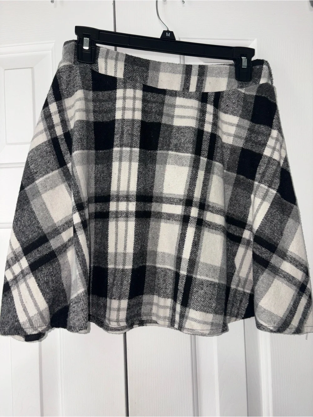 Black & White Plaid A-Line Skirt -